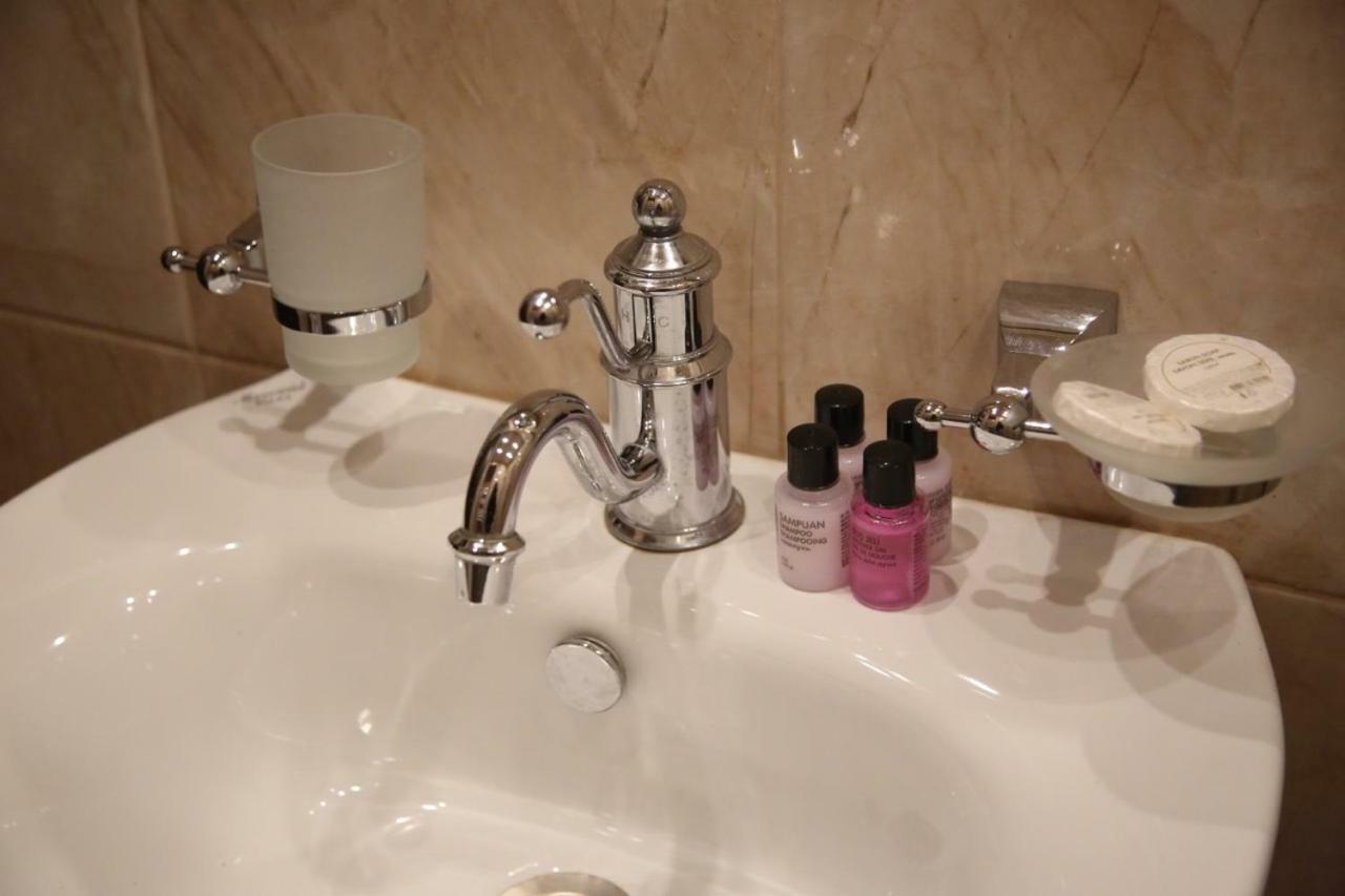 B&B Rooms Tbilisi Ngoại thất bức ảnh